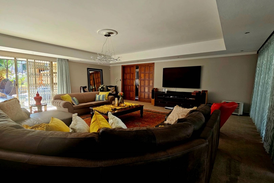 4 Bedroom Property for Sale in Heuwelsig Free State